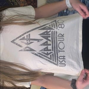 Def Leppard cropped t-shirt